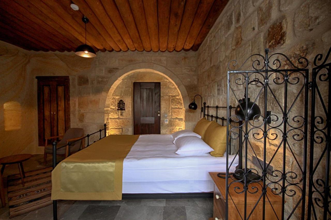 1811 Cave Hotel Nevşehir Ngoại thất bức ảnh